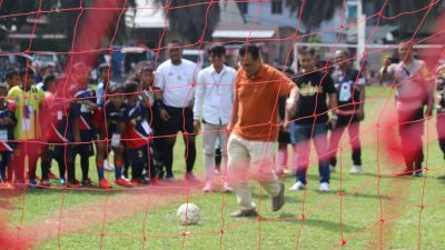 Kick Off MJP Sepak Bola U-10 dan U-12 dibuka Ketua KWRI Lampung