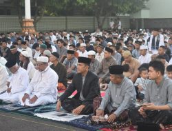 Danrem 043/Gatam Shalat Idul Fitri 1446 H / 2025 M Bersama Masyarakat Bandar Lampung