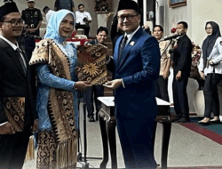 Ketua DPRD Provinsi Lampung Pimpin Rapat Paripurna Pemberhentian dan Pengangkatan PAW