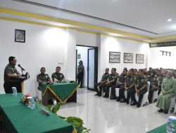 Kunjungi Kodim 0410/KBL, Danrem 043/Gatam Berikan Arahan kepada Prajurit, PNS, dan Anggota Persit