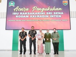 ‎Pangdam Pimpin Pengukuhan Ibu Raksakarini Sri Sena Kodam XXI/Radin Inten Tahun 2025 ‎