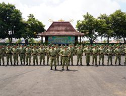 Korem 043/Gatam Gelar Tradisi Penyerahan Pasukan, Tongkat Kepemimpinan Resmi Beralih